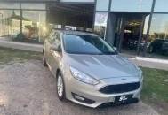 Ford Focus 1.6 S 4p