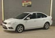 Ford Focus Ghia Exe