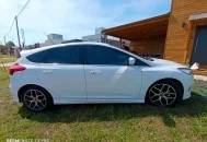 Ford Focus 2.0 Titanium At