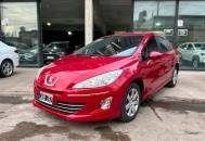 Peugeot 408 2.0 Allure Nav +
