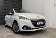 Peugeot 208 Allure Pack